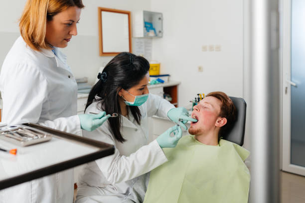 Best Cosmetic Emergency Dentistry in Upper Grand Lagoon, FL